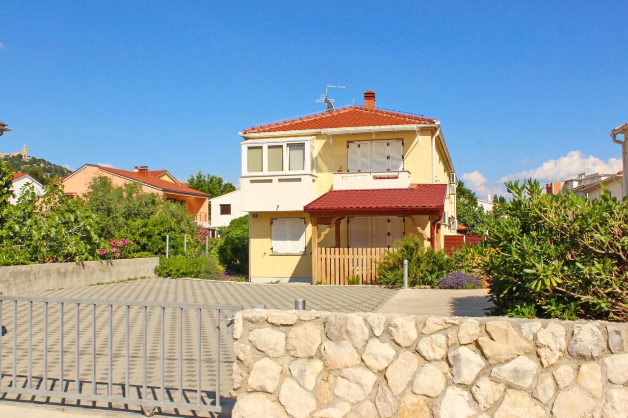 Apartments With A Parking Space Baska, Krk - 18789 Exterior photo